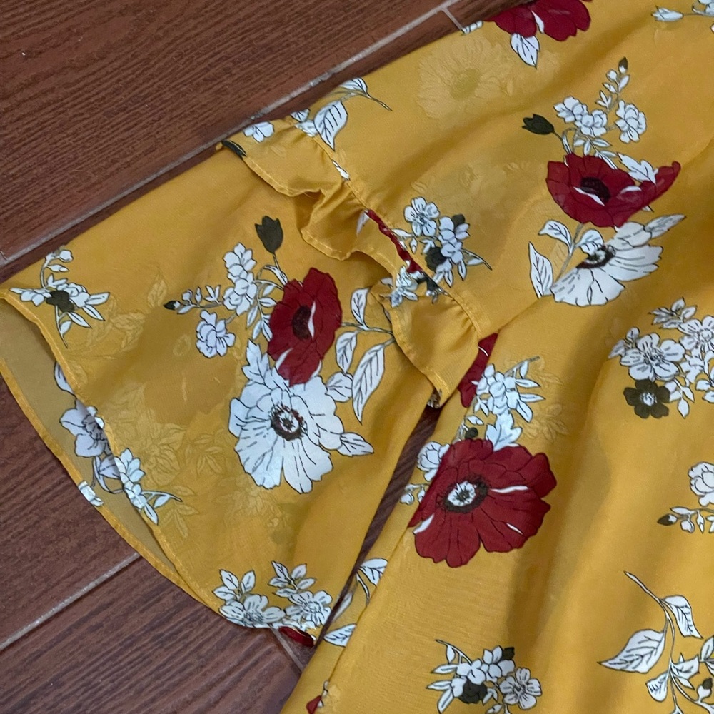 I N Studio Yellow Gold floral Blouse cami under set of 2 size PM petite medium - Picture 5 of 16